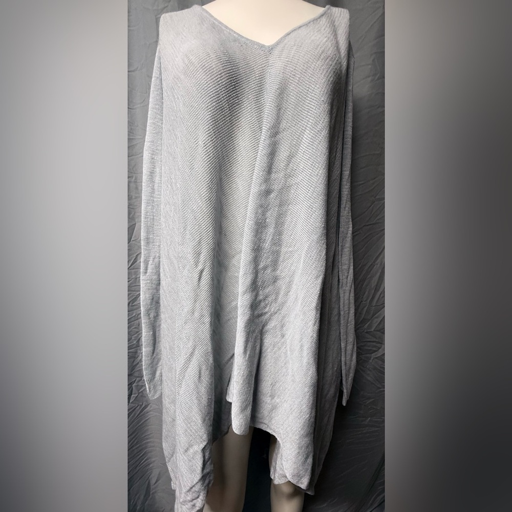 Eileen Fisher Light Gray Knit Top